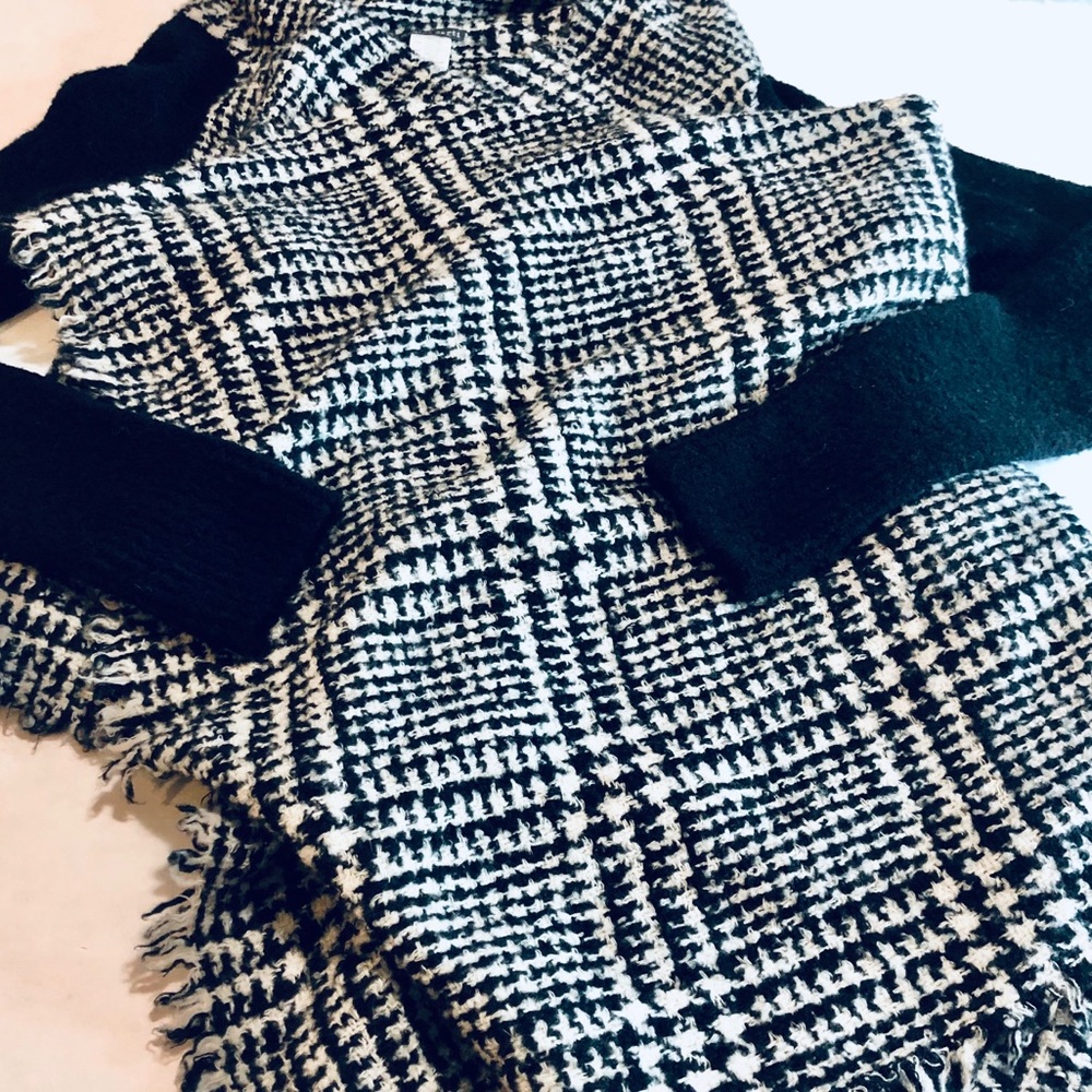 Cashmere Houndstooth Wrap Sweater
